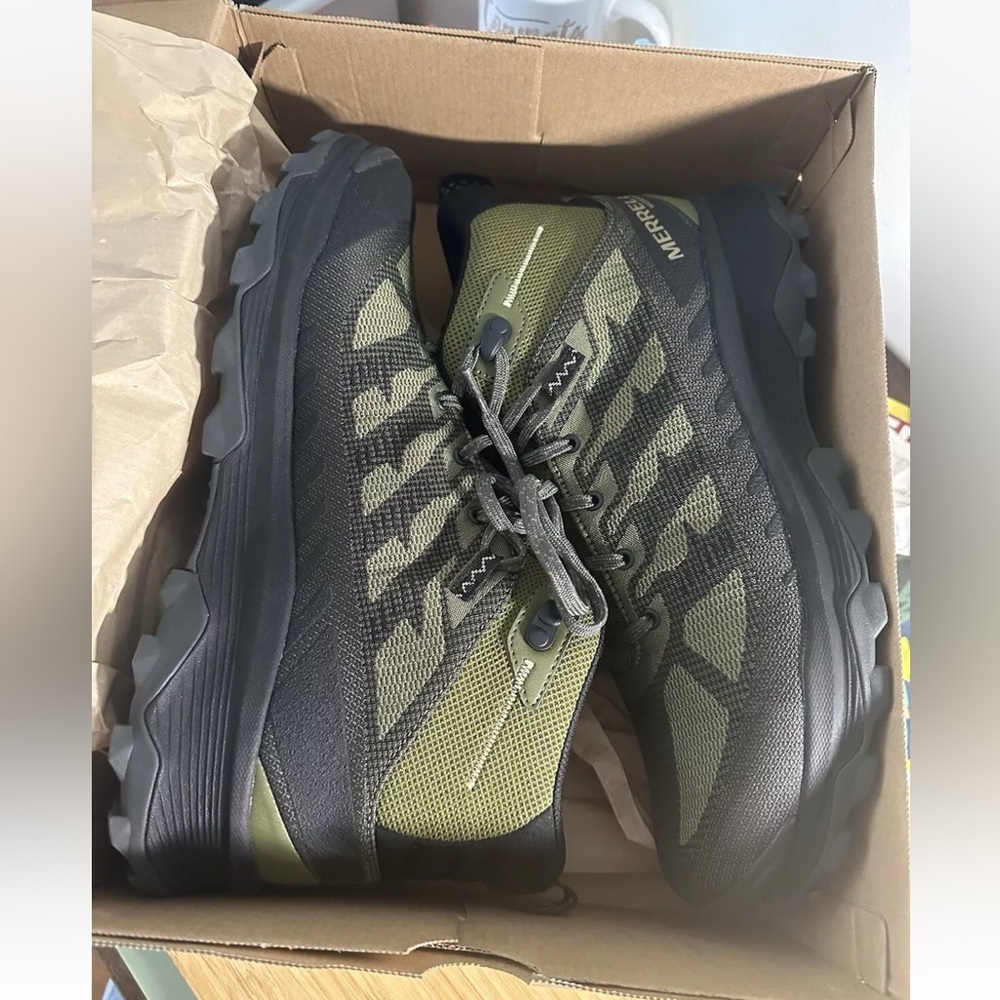 Merrell Green and Black Men's Boots - Picture 2 of 5